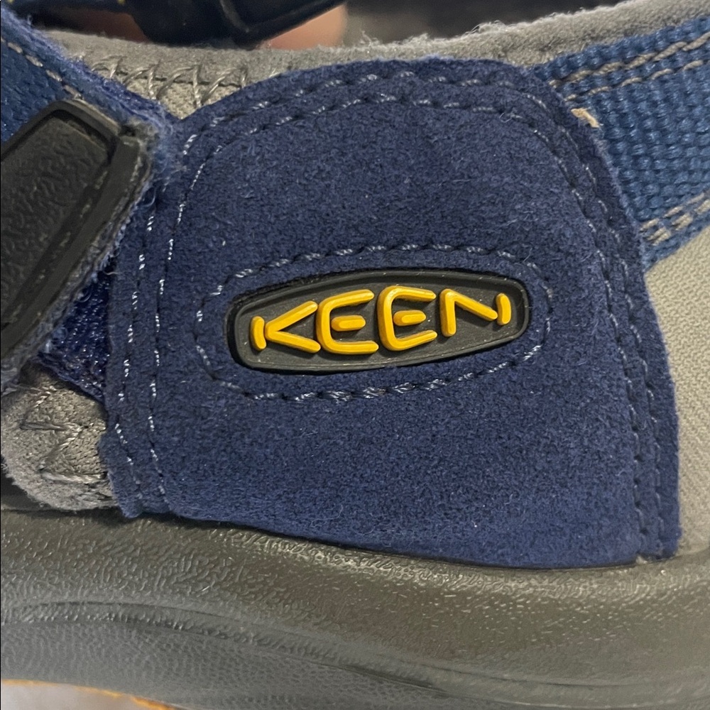Keen | Newport H2 | Hybrid Sandal | Blue | Hike | Grip| Covered Toe | Size 6 - Picture 4 of 16